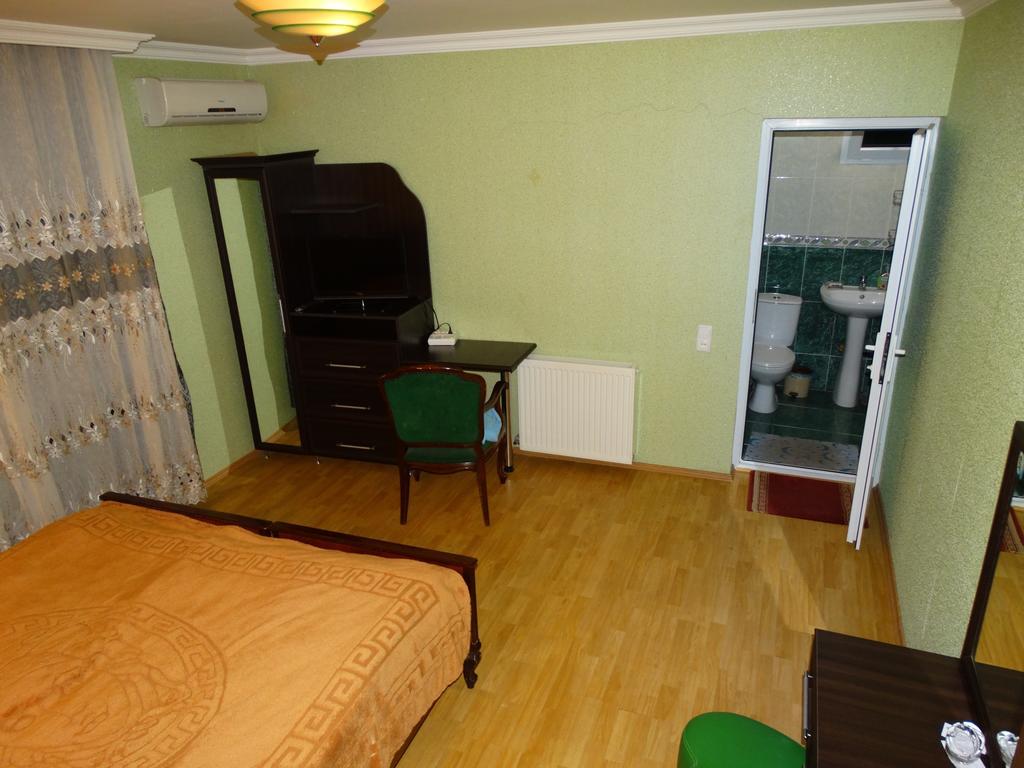 קוטאיסי Hotel Sano חדר תמונה